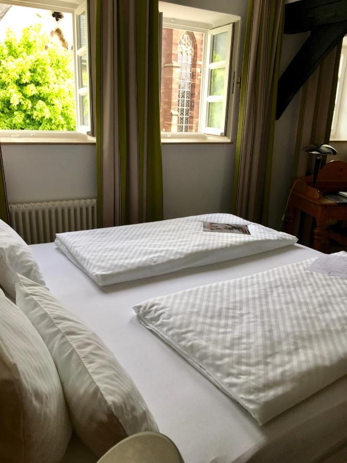 Alt Warburg Hotell Eksteriør bilde