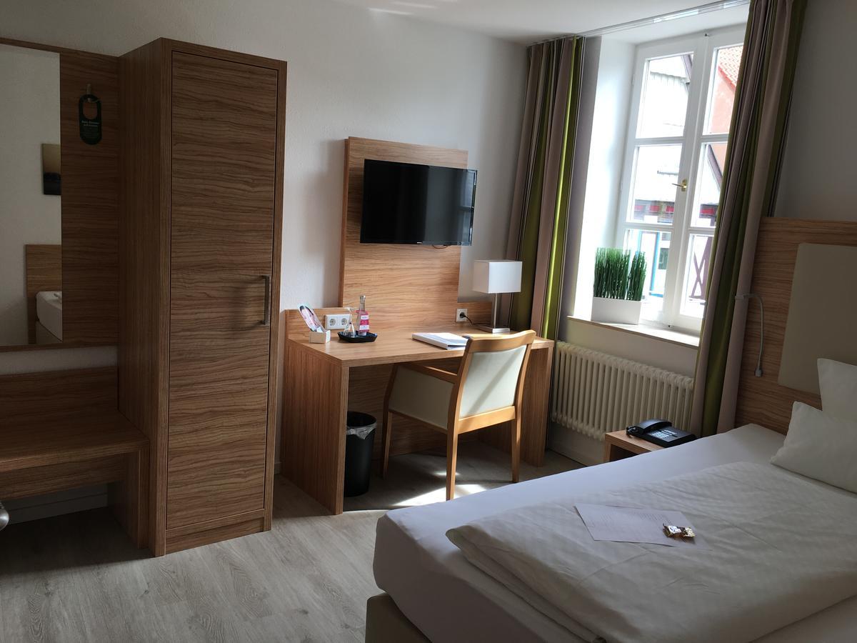Alt Warburg Hotell Eksteriør bilde